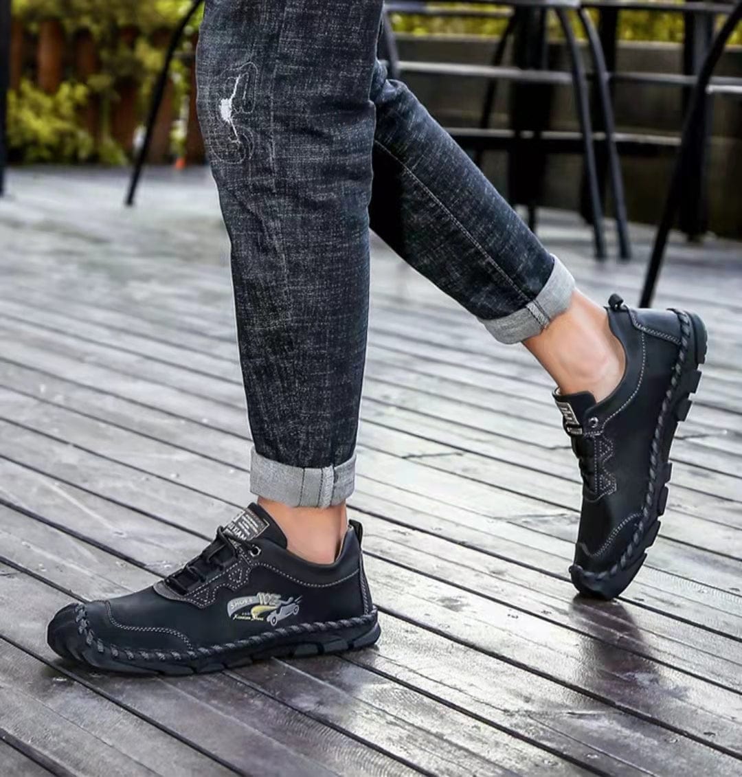 🔥Halloween Offer🎁--40% OFF 🎉Men Hand Stitching Non-slip Soft Bottom Casual Leather Shoes