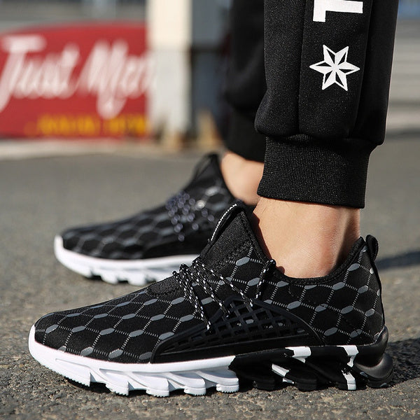 Comfymore™ Men's Lightweight Breathable Non-slip Comfy Road Running Fashion Sneakers