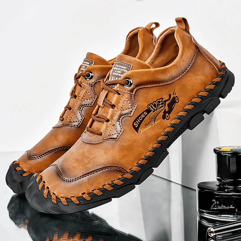 🔥Halloween Offer🎁--40% OFF 🎉Men Hand Stitching Non-slip Soft Bottom Casual Leather Shoes