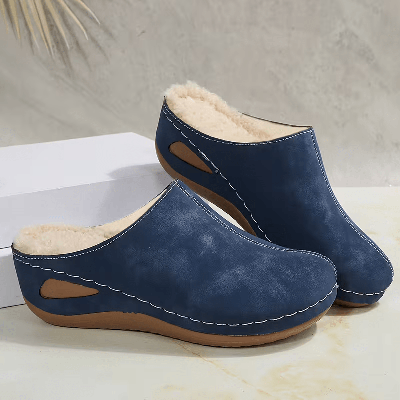 Women's Cozy Warm Cushioned Insole Winter Plush Slip-On Moccasin Slippers
