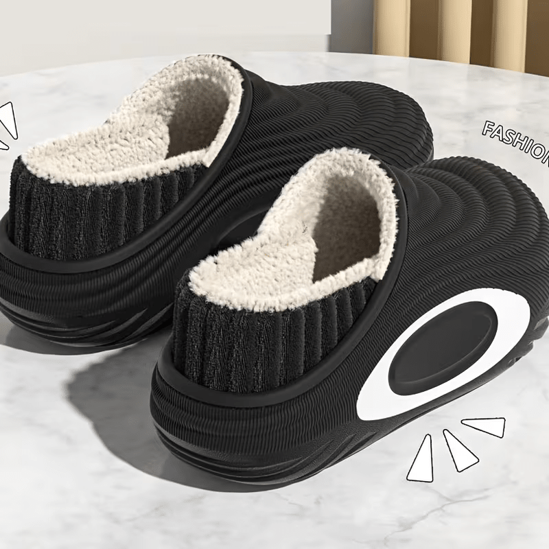 Women's Fashion and Durable Non-Slip Slippers Indoor/ Outdoor Shoes