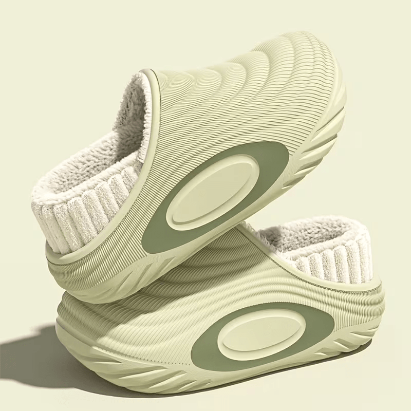 Women's Fashion and Durable Non-Slip Slippers Indoor/ Outdoor Shoes
