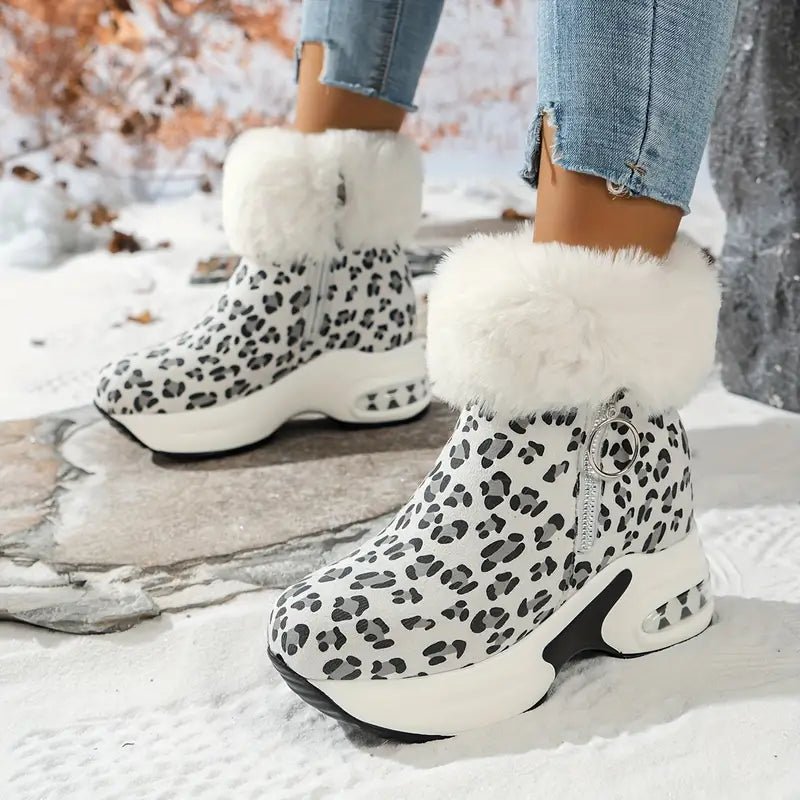 Women's Plush Lined Side Zipper Platform Winter Boots - oscloudgo