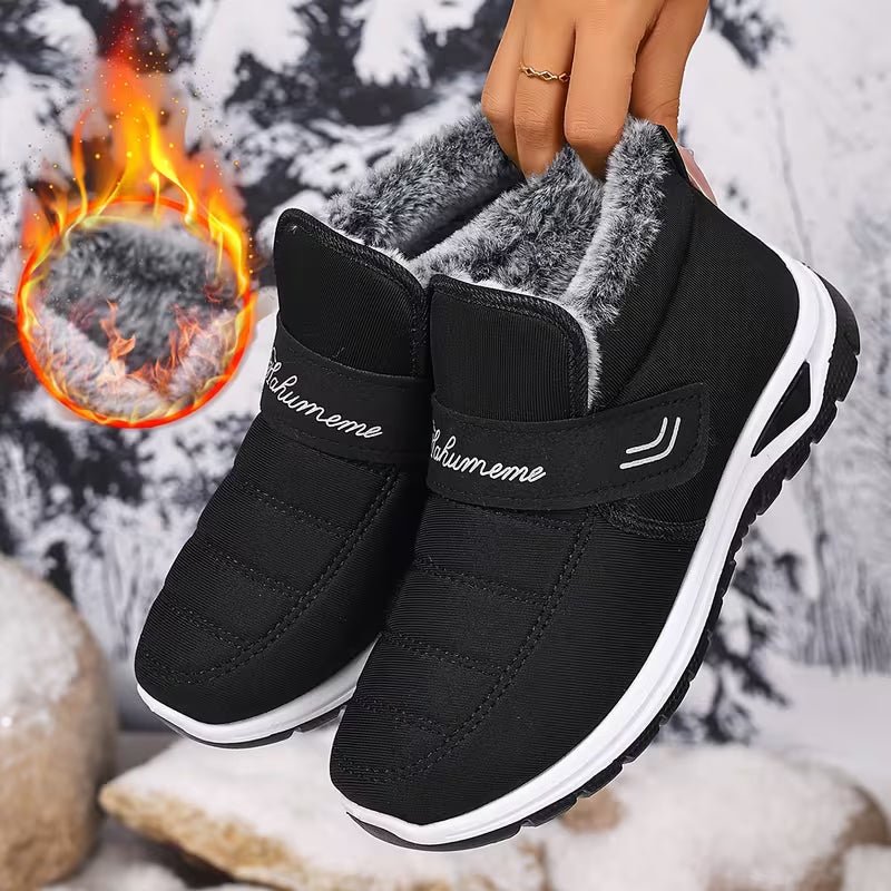 Women's Warm Slip-Resistant Winter Boots Slip-on Shoes