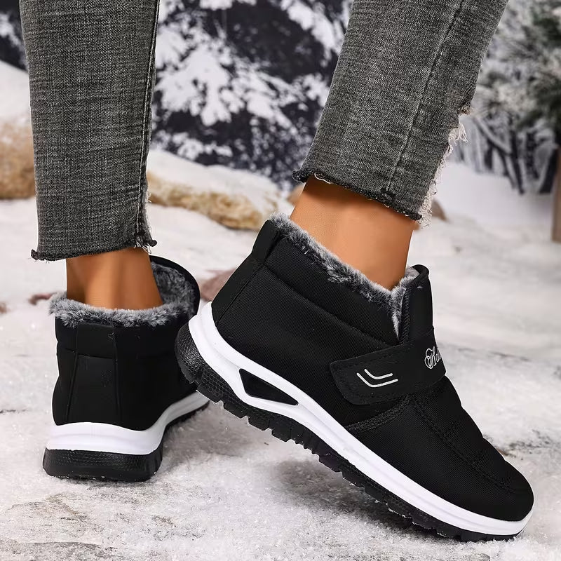 Women's Warm Slip-Resistant Winter Boots Slip-on Shoes
